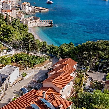 Apartment Mare Komiža Dış mekan fotoğraf