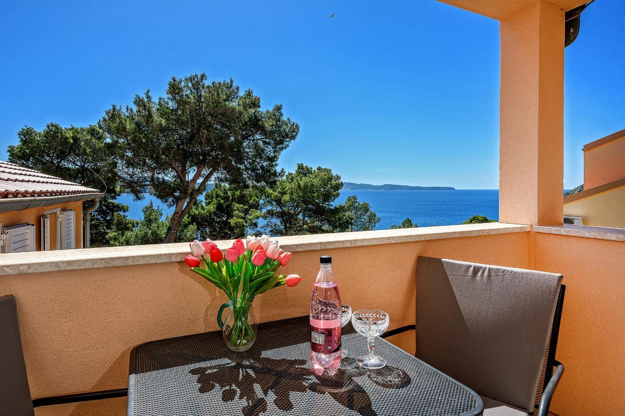 Apartment Mare Komiža Dış mekan fotoğraf