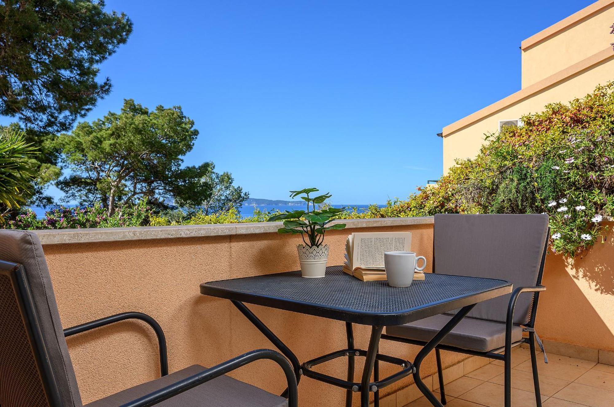 Apartment Mare Komiža Dış mekan fotoğraf
